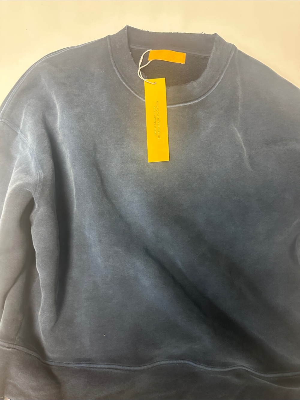 Men's Crewneck Sweatshirt in Washed Navy
